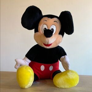 Vintage 1988 Walt Disney World Mickey Mouse Collectible Plush